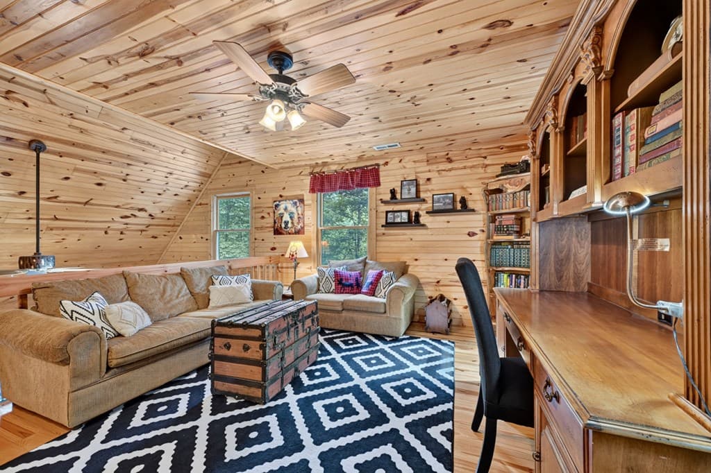 171 Mountain Lake Drive, Blue Ridge GA 30513 - Photo