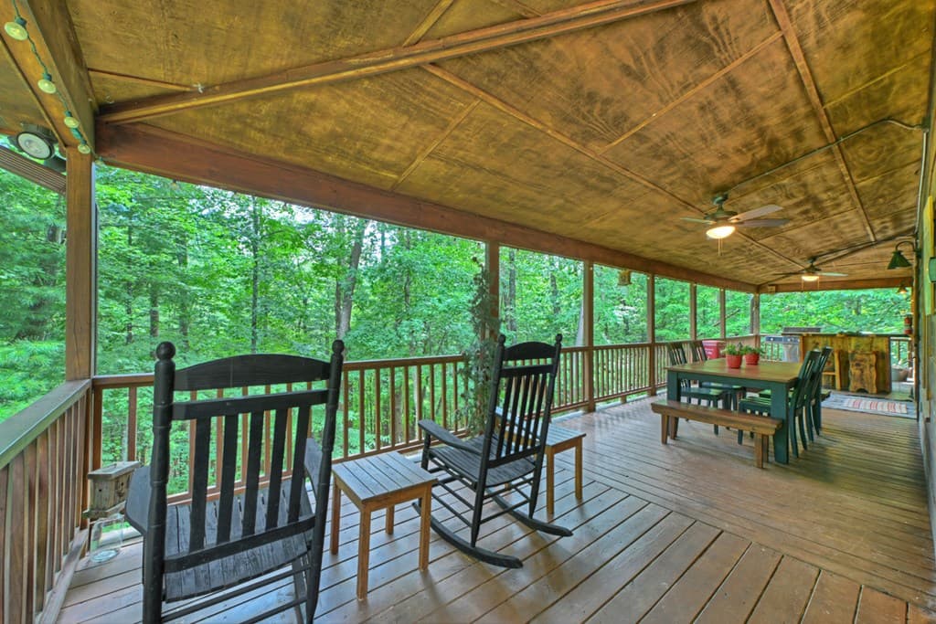 171 Mountain Lake Drive, Blue Ridge GA 30513 - Photo