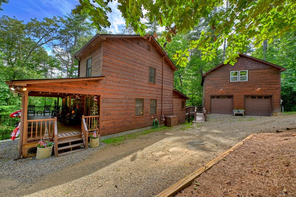 171 Mountain Lake Drive, Blue Ridge GA 30513 - Photo