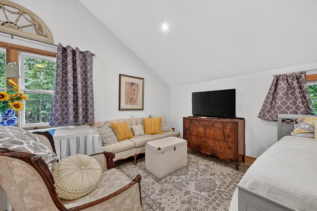 171 Mountain Lake Drive, Blue Ridge GA 30513 - Photo