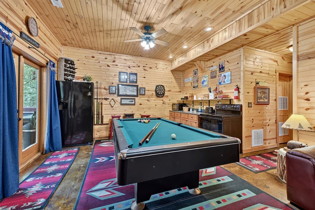 171 Mountain Lake Drive, Blue Ridge GA 30513 - Photo