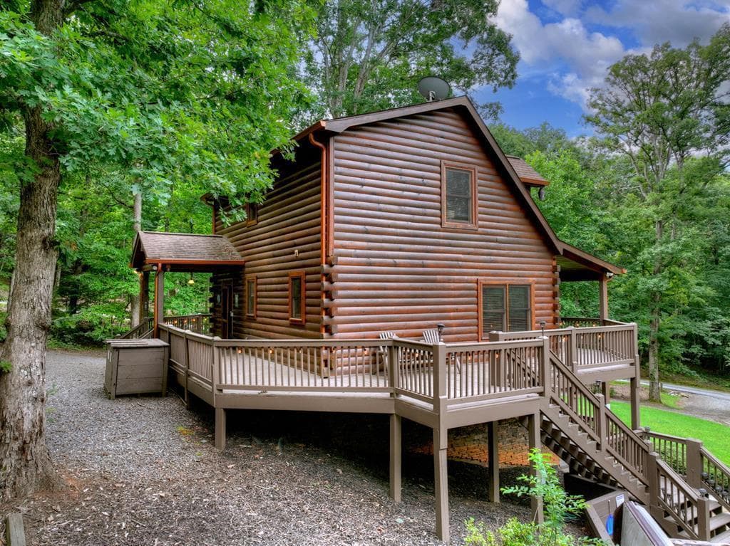 115 Fox Run Drive, Blue Ridge GA 30513 - Photo