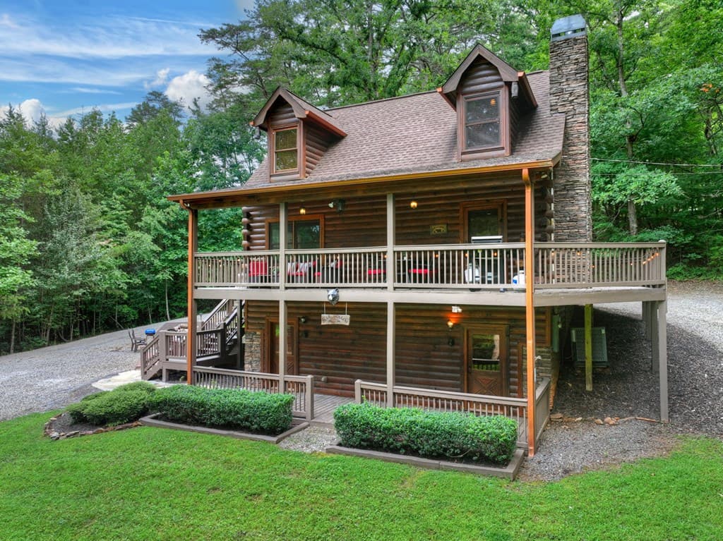 115 Fox Run Drive, Blue Ridge GA 30513 - Photo