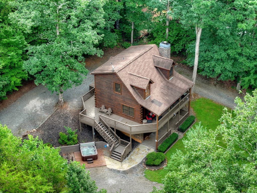 115 Fox Run Drive, Blue Ridge GA 30513 - Photo