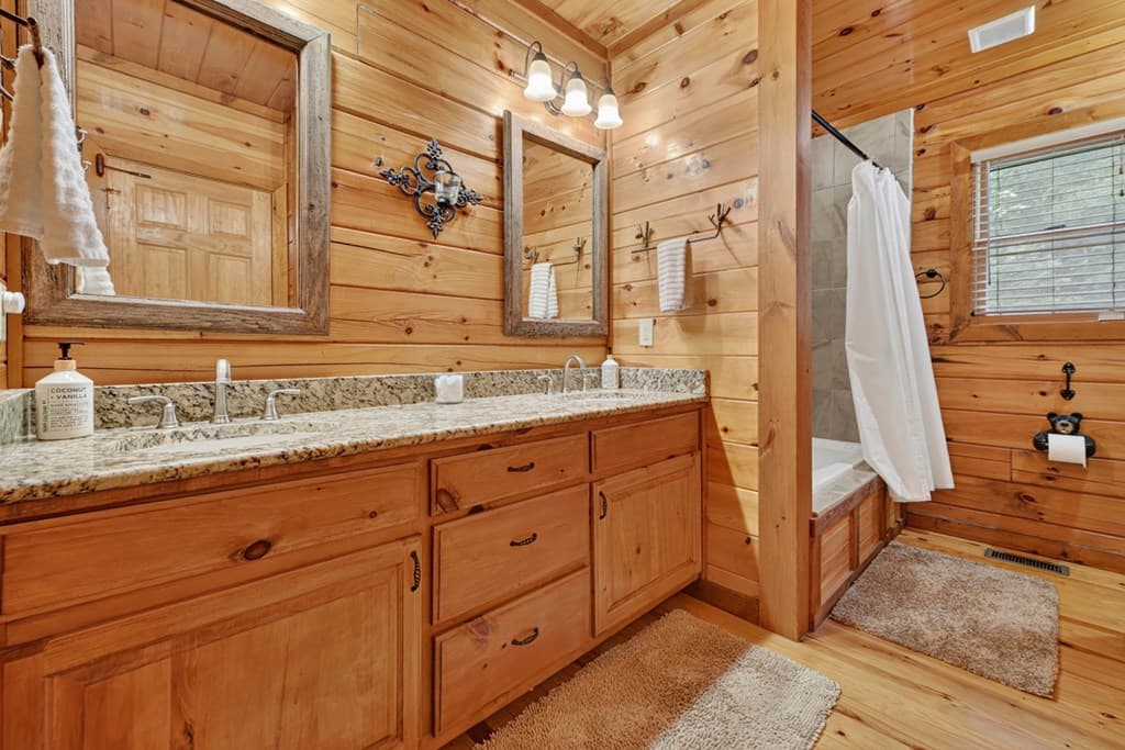 115 Fox Run Drive, Blue Ridge GA 30513 - Photo