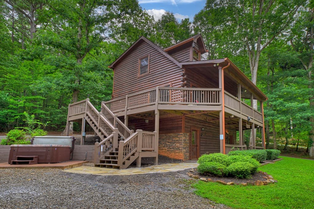 115 Fox Run Drive, Blue Ridge GA 30513 - Photo