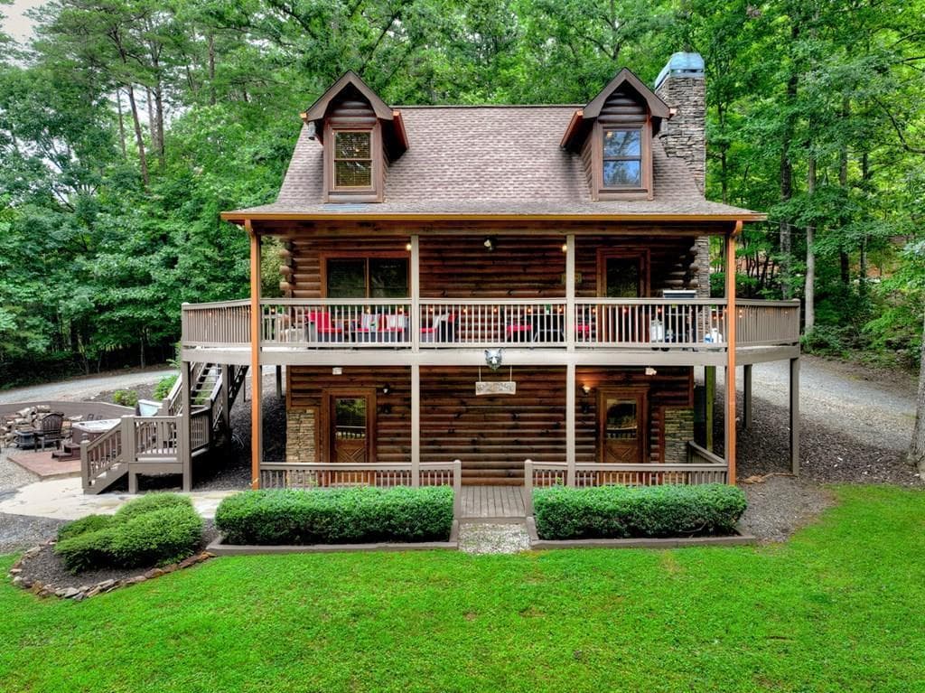 115 Fox Run Drive, Blue Ridge GA 30513 - Primary photo