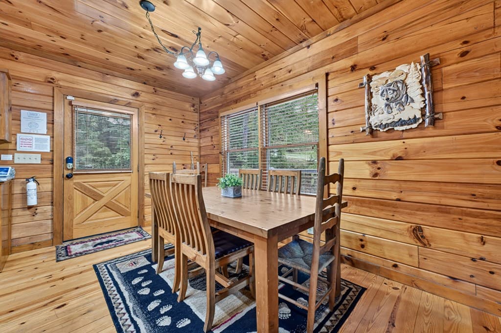 115 Fox Run Drive, Blue Ridge GA 30513 - Photo
