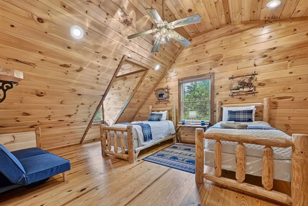 115 Fox Run Drive, Blue Ridge GA 30513 - Photo