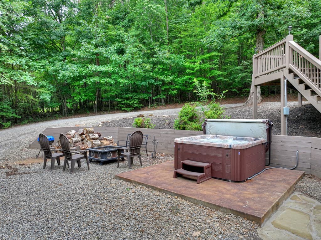 115 Fox Run Drive, Blue Ridge GA 30513 - Photo