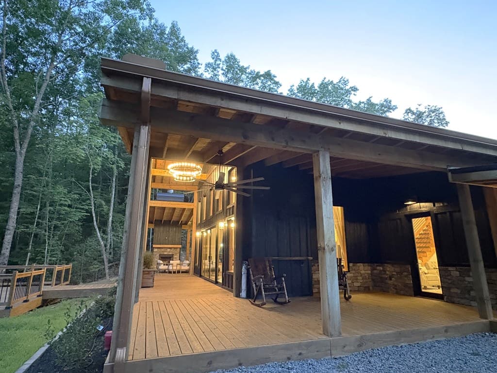 40 Whispering Lane, Blue Ridge GA 30513 - Photo