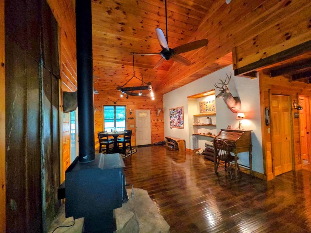 150 Trail Tree Drive, Blairsville GA 30512 - Photo