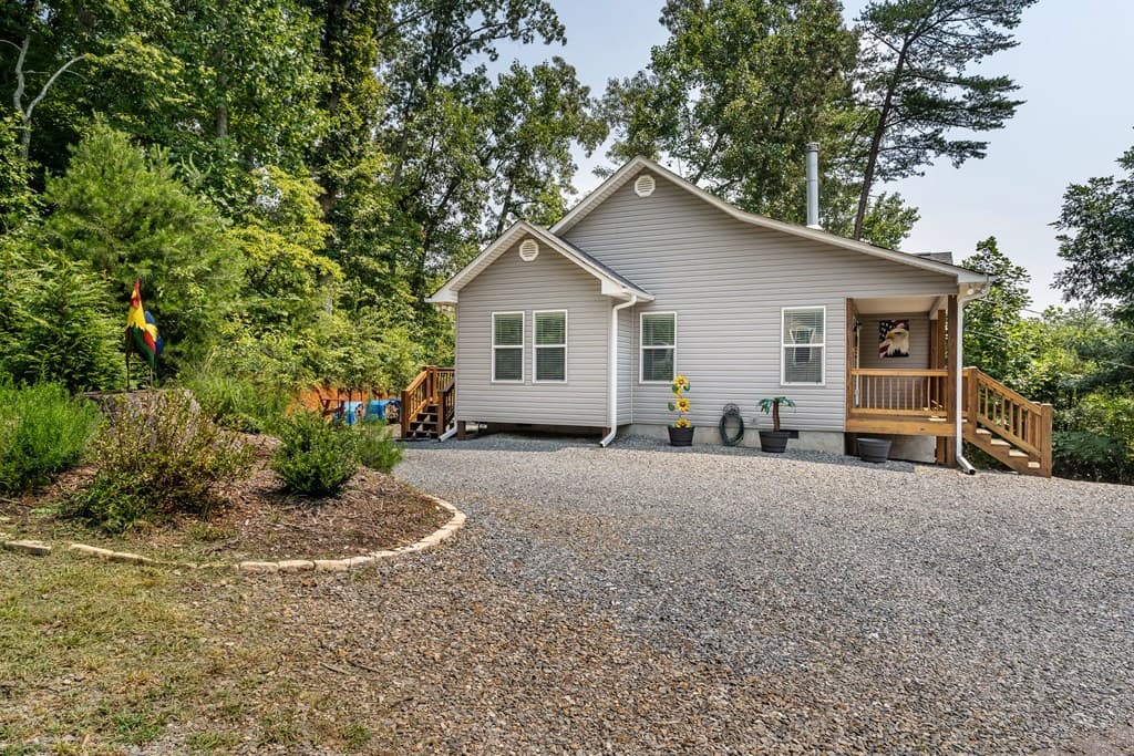 216 Hideaway Road, Morganton GA 30560 - Photo