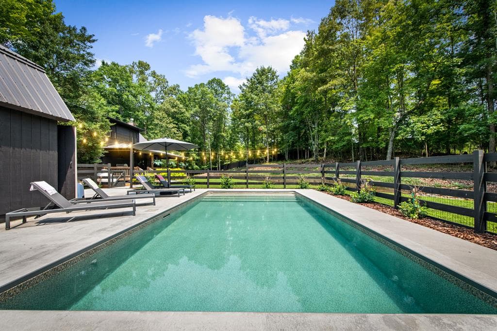 185 Austin Mountain Road, Copperhill TN 37317 - Photo