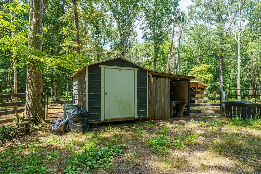 237 Rusty Lady Ln, Ellijay GA 30536 - Photo
