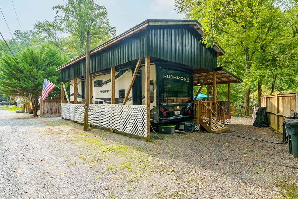 65 1st Street, Ellijay GA 30540 - Photo