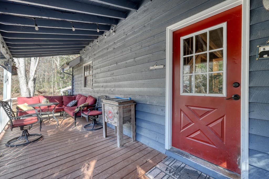 541 Rizzitello Lane, Blairsville GA 30512 - Photo