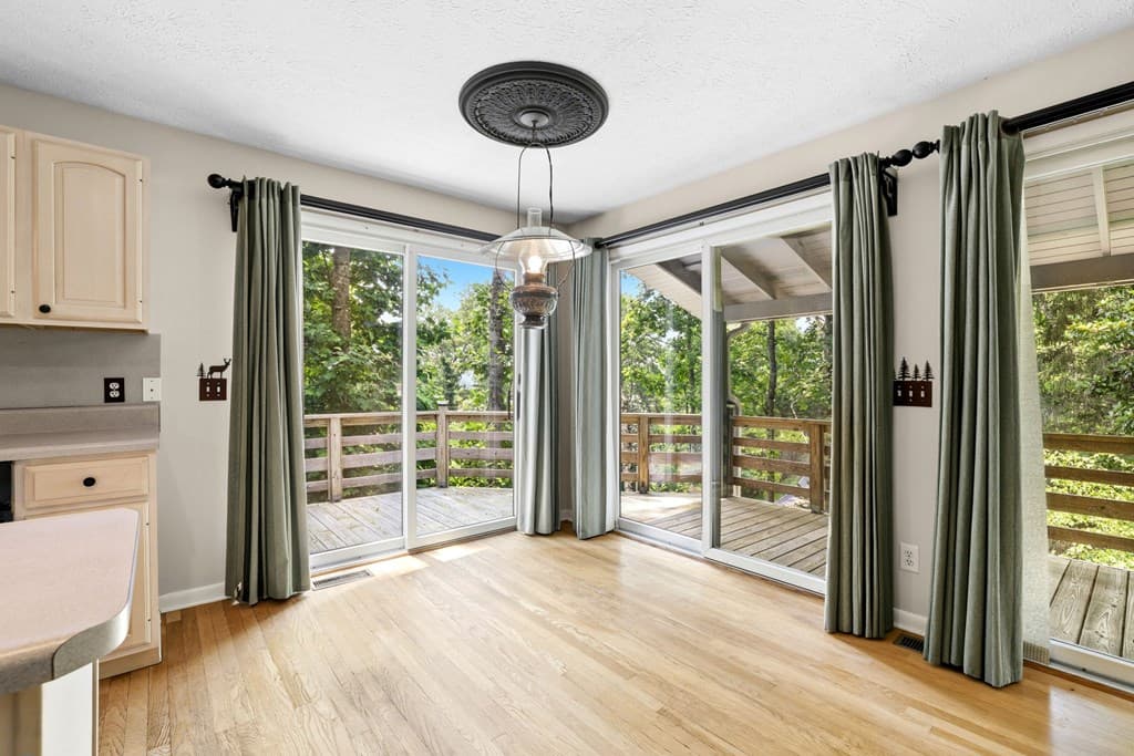 27 Dogwood Hollar Lane, Hayesville NC 28904 - Photo