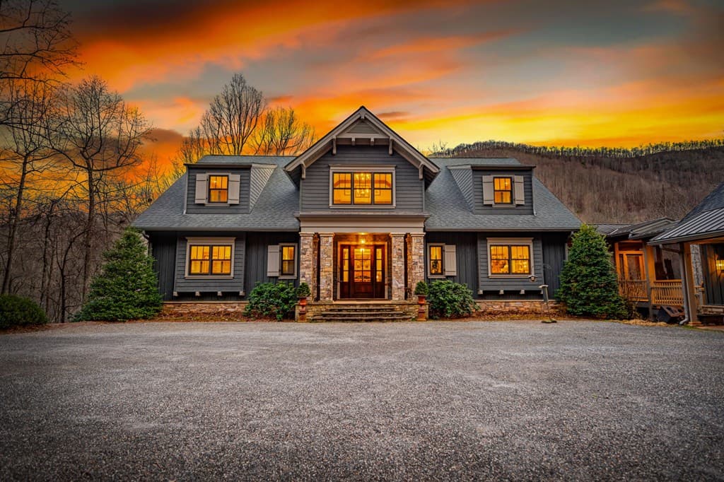 490 Red Wolf Run, Franklin NC 28734 - Photo