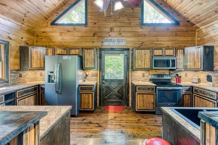 30 Trinity Hills Lane, Mineral Bluff GA 30559 - Photo