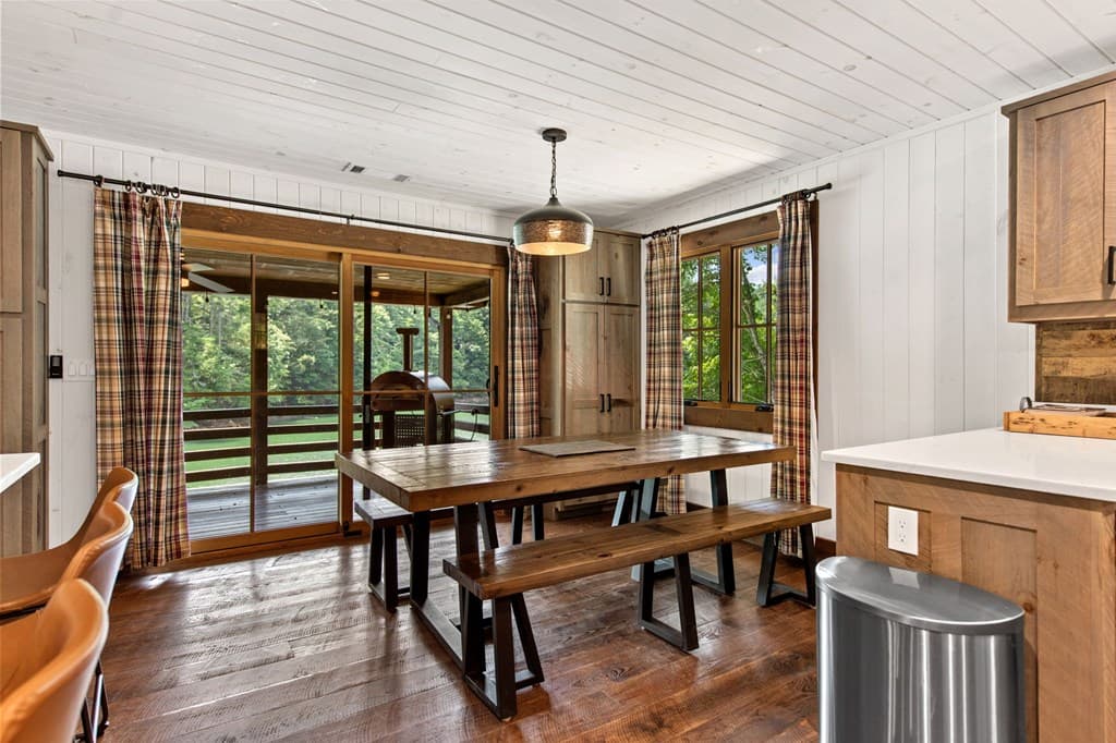 112 Tilley Ridge Road, Blue Ridge GA 30513 - Photo