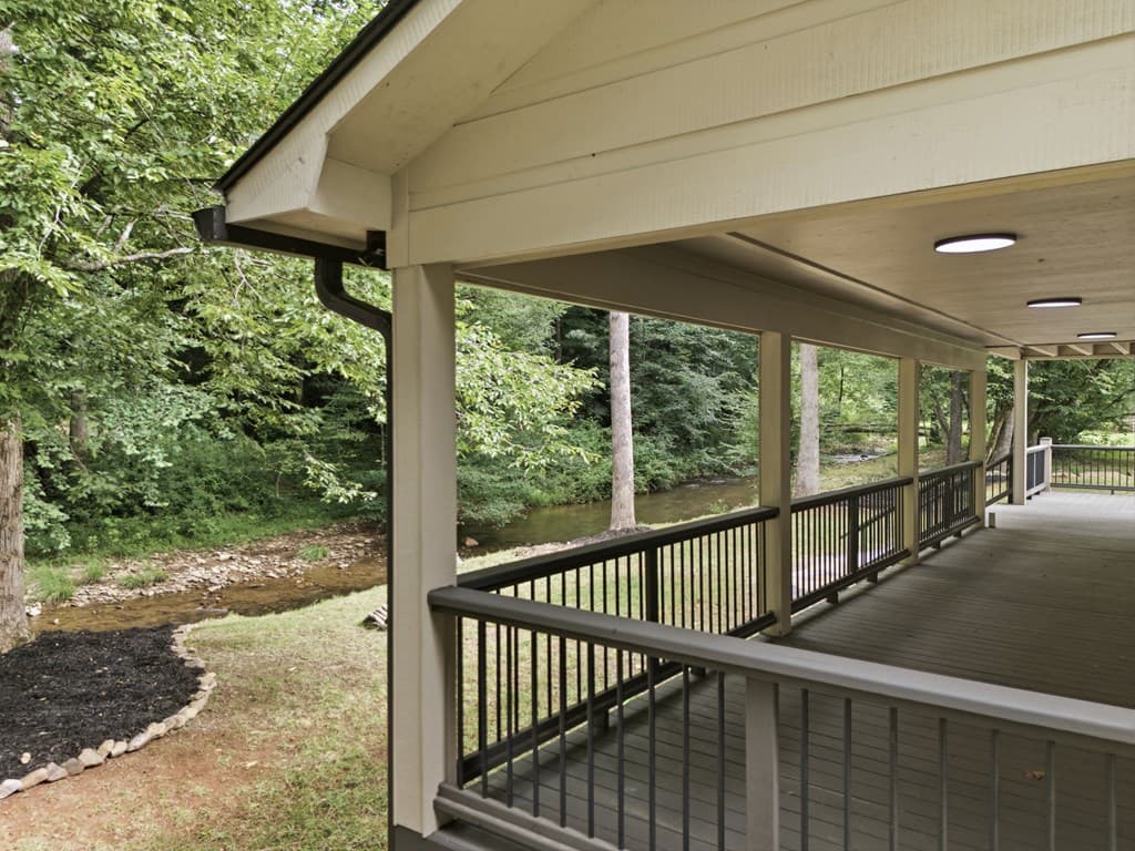 124 W Mountain Meadows, Hayesville NC 28904 - Photo