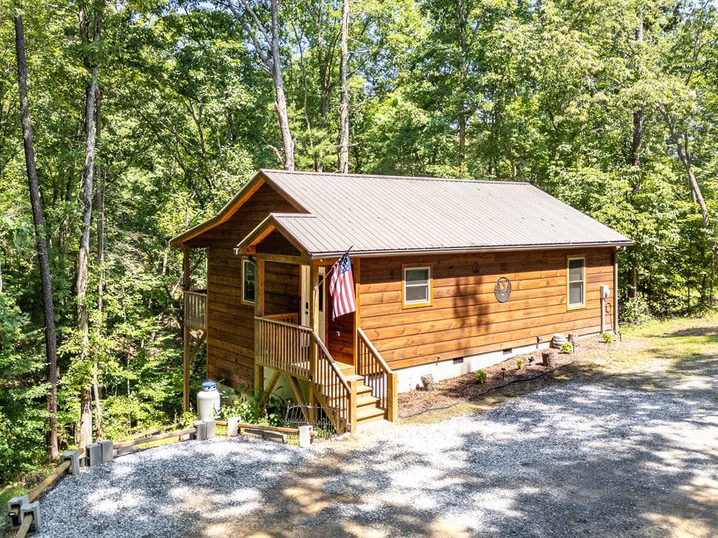 132 Lanes Way, Murphy NC 28906 - Primary photo