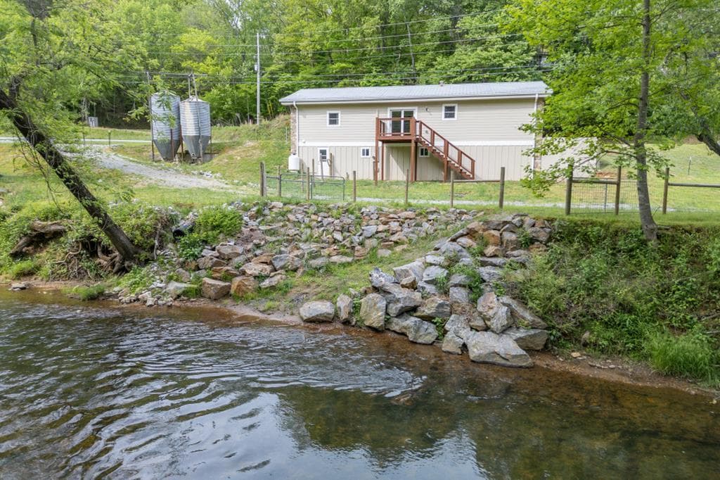 4494 Gainesville Hwy, Blairsville GA 30512 - Photo