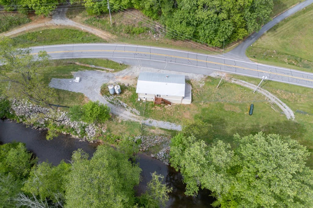 4494 Gainesville Hwy, Blairsville GA 30512 - Photo