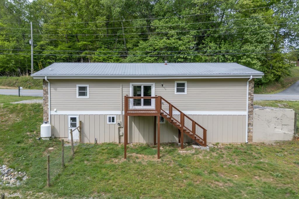 4494 Gainesville Hwy, Blairsville GA 30512 - Photo