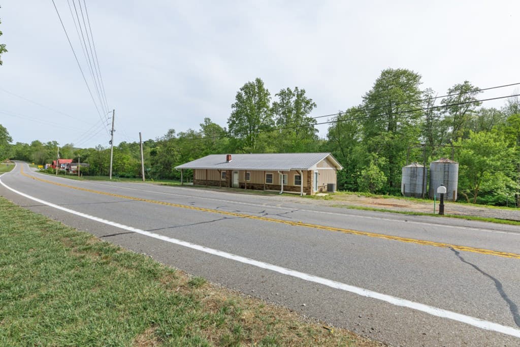 4494 Gainesville Hwy, Blairsville GA 30512 - Photo