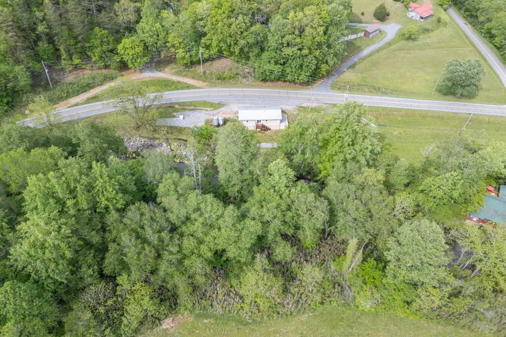 4494 Gainesville Hwy, Blairsville GA 30512 - Photo
