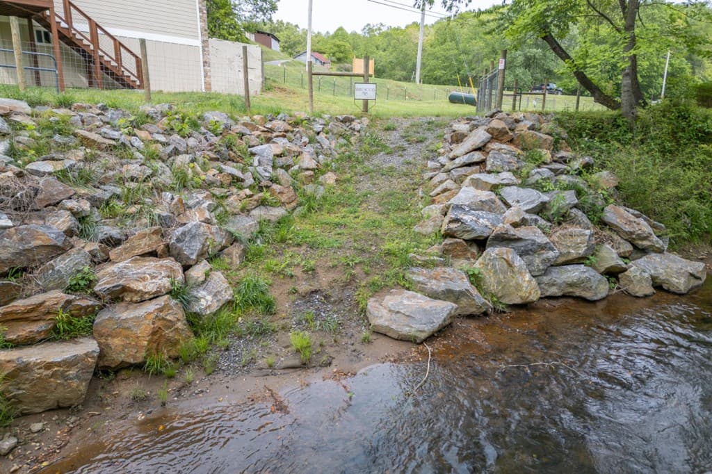 4494 Gainesville Hwy, Blairsville GA 30512 - Photo