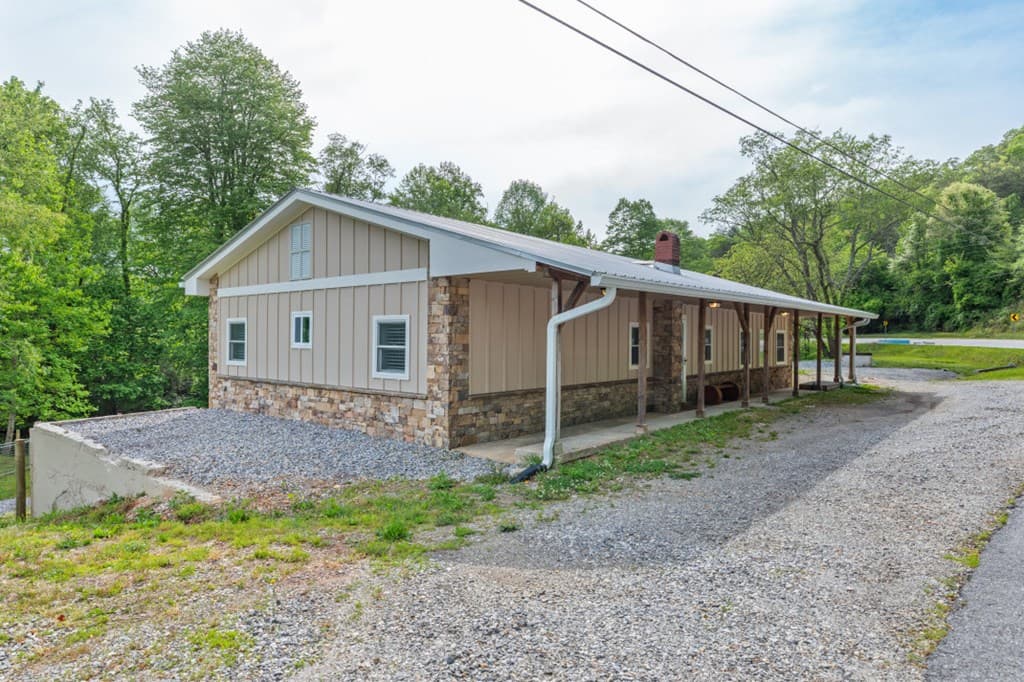 4494 Gainesville Hwy, Blairsville GA 30512 - Photo