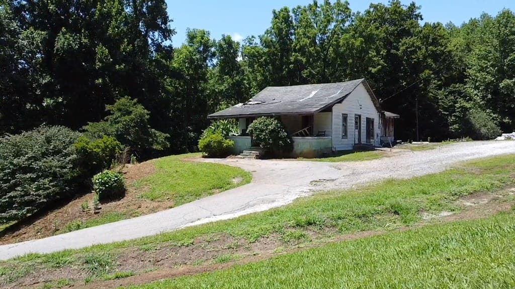99 Pear Lane, Murphy NC 28906 - Photo