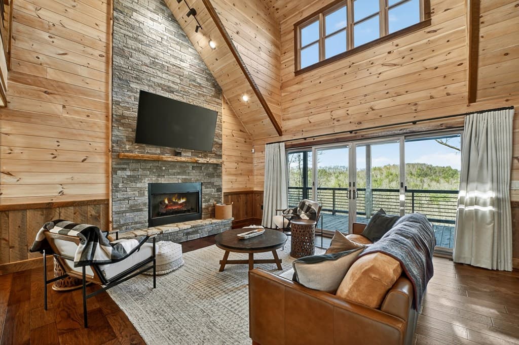 315 River Retreat Road, Blue Ridge GA 30513 - Photo