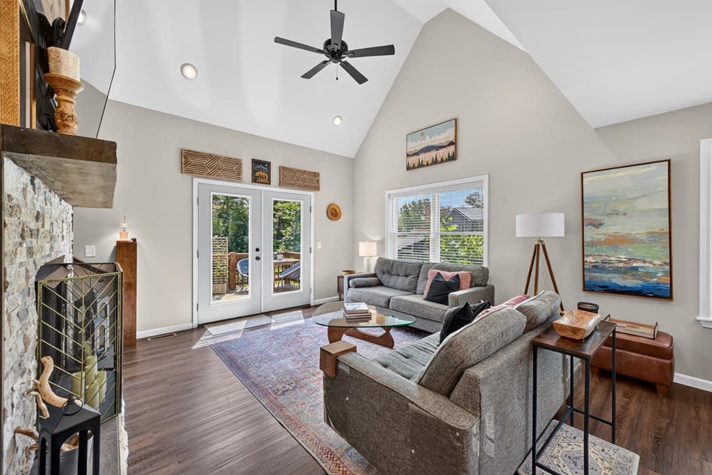 239 Lucille Avenue, Ellijay GA 30540 - Photo