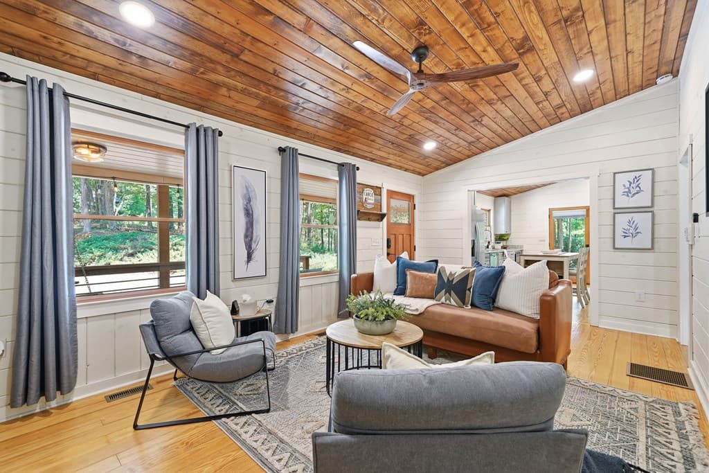 115 Doe Run, Ellijay GA 30540 - Photo