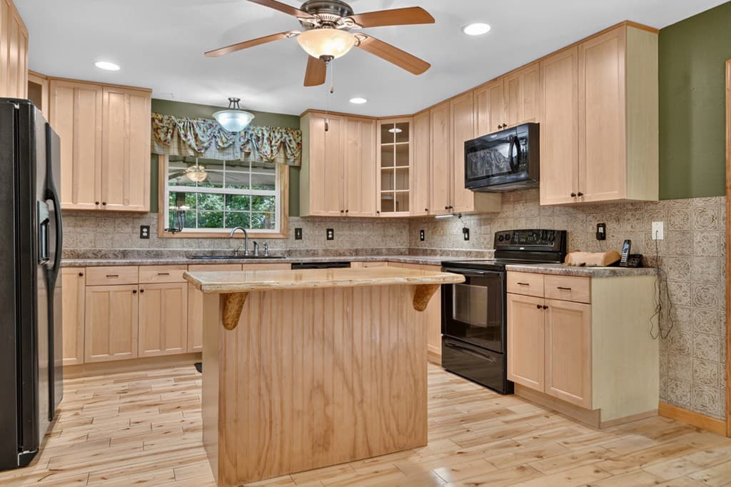 648 Posey Place, Murphy NC 28906 - Photo