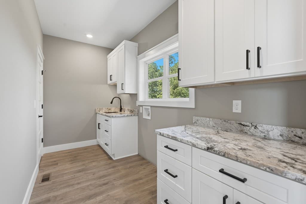 2956 Blalock Mountain Road, Talking Rock GA 30175 - Photo