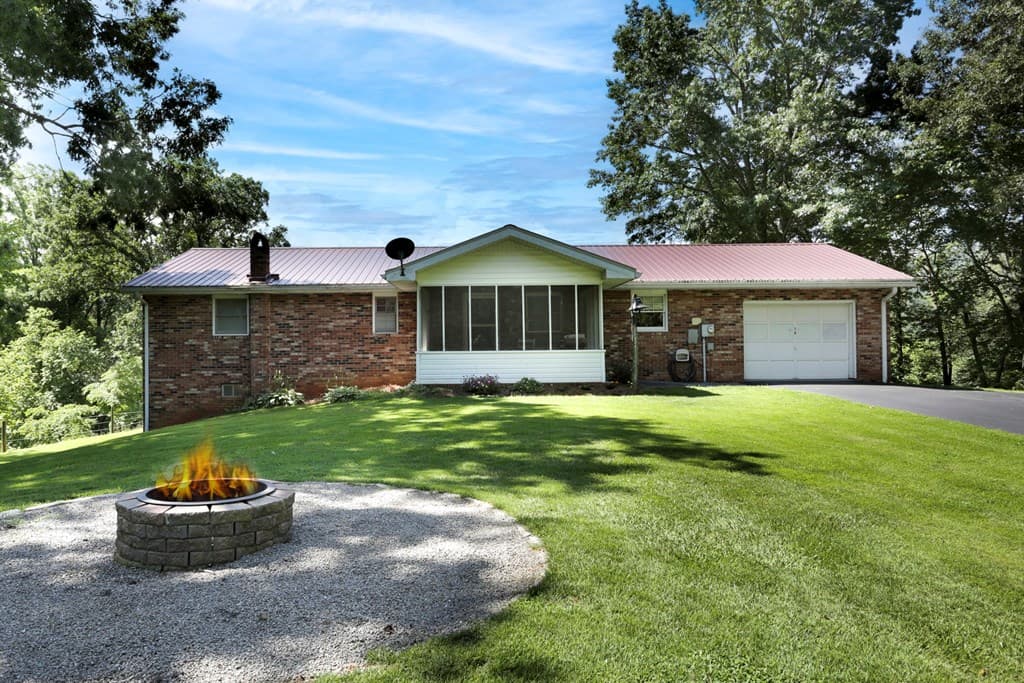 16 Lois Lane, Hayesville NC 28904 - Photo