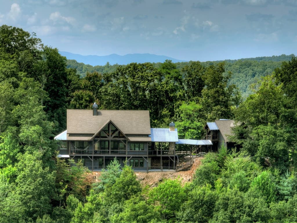 440 Cochise Road, Blue Ridge GA 30513 - Photo