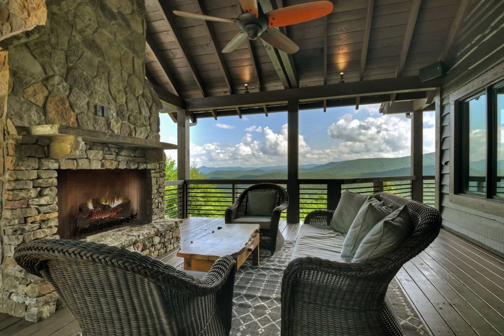 440 Cochise Road, Blue Ridge GA 30513 - Photo