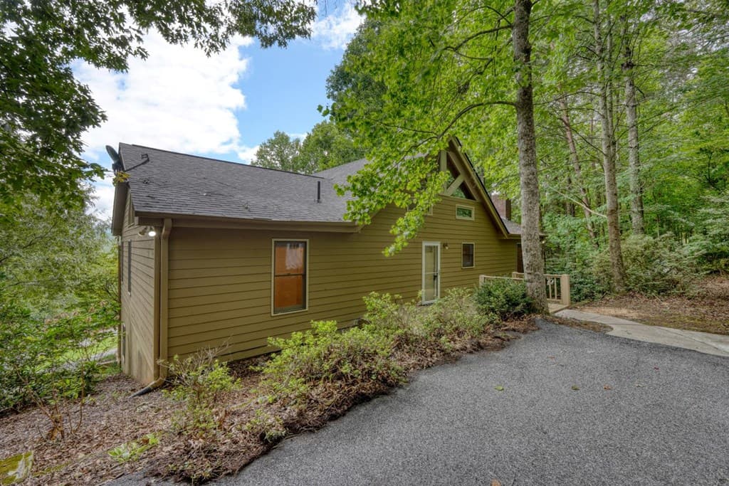 1201 Owl Town Road, Blairsville GA 30512 - Photo