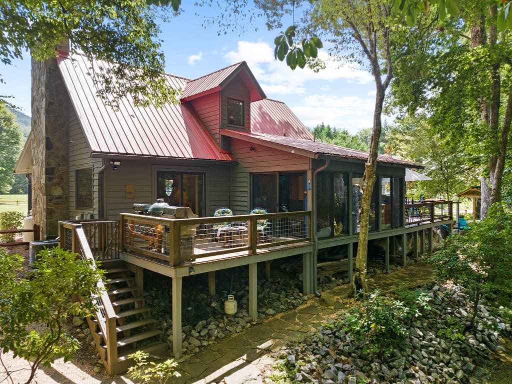 6531 Mountain Laurel Road, Hiawassee GA 30546 - Photo