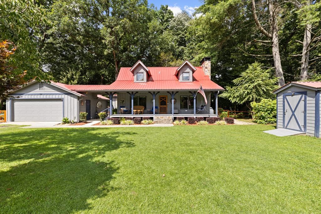 6531 Mountain Laurel Road, Hiawassee GA 30546 - Primary photo