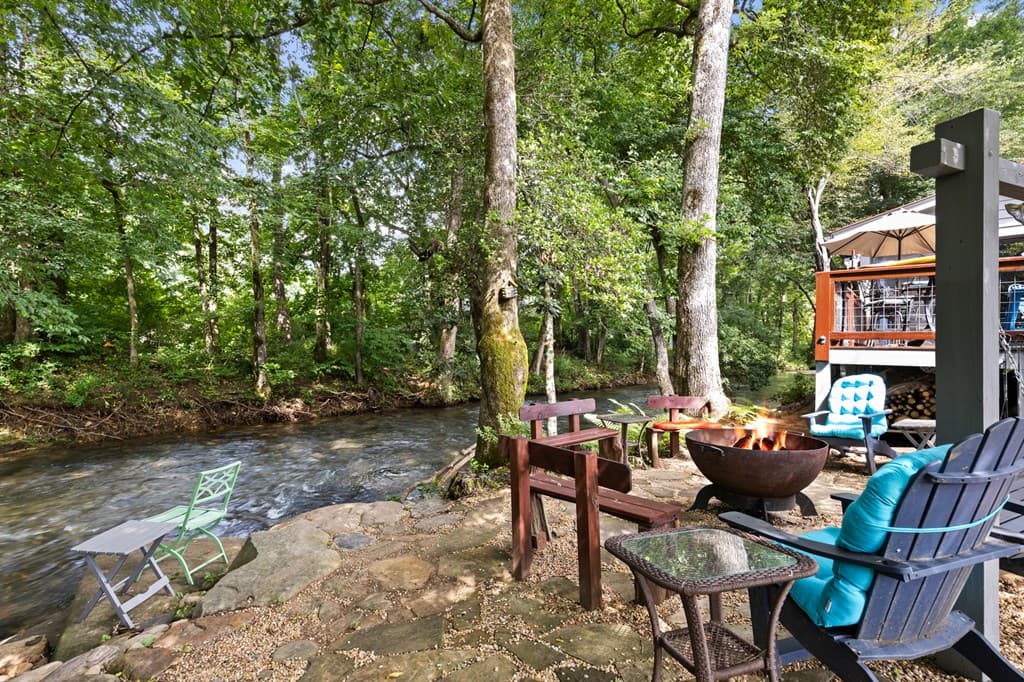 6531 Mountain Laurel Road, Hiawassee GA 30546 - Photo