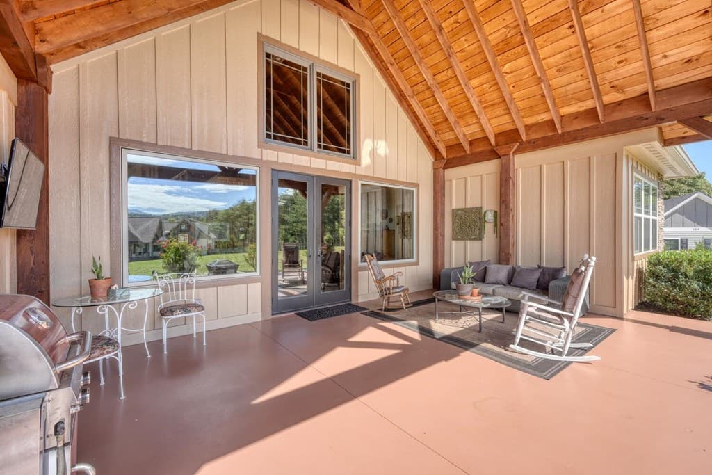 85 Minstead Ridge, Young Harris GA 30582 - Photo