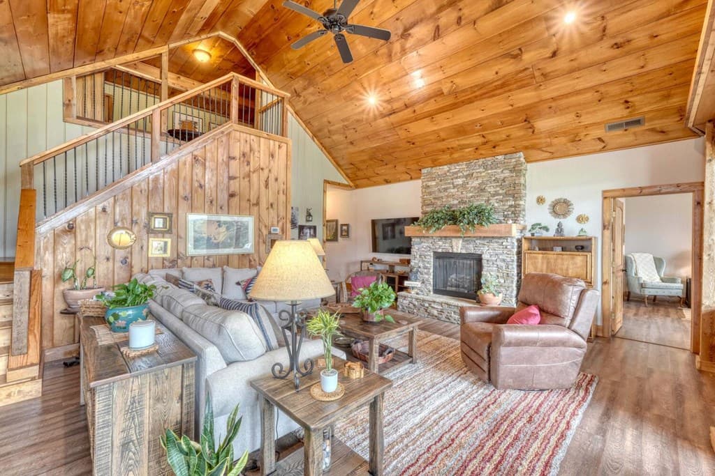 85 Minstead Ridge, Young Harris GA 30582 - Photo