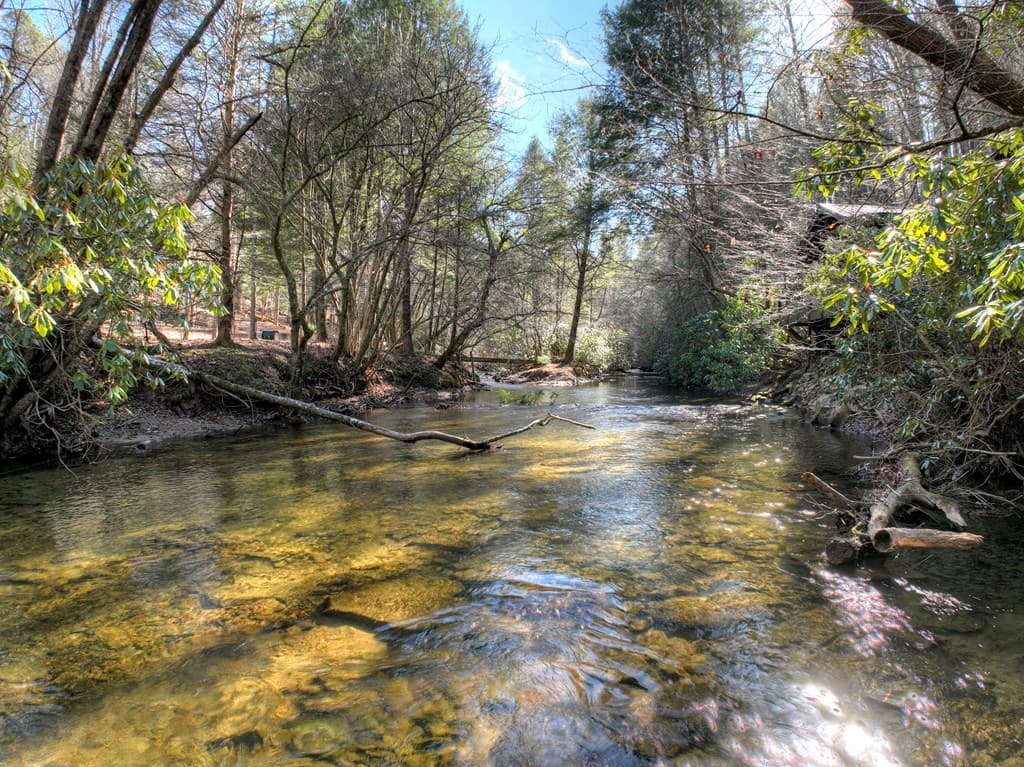 129 Old Bend Road, Blue Ridge GA 30560 - Photo